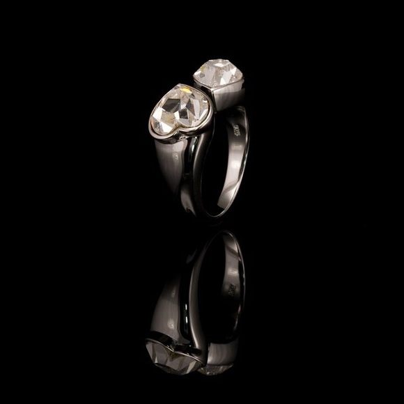 Hearts shape ring with Swarovski crystals - Picture 2 of 3