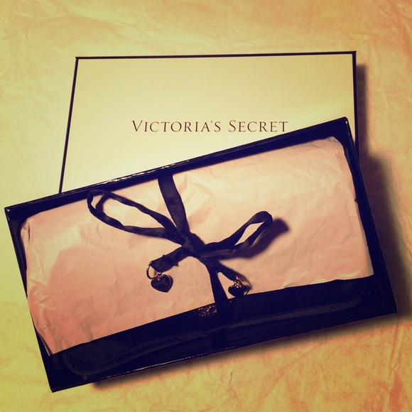 💖 Victoria's Secret Jewerly roll New in box
