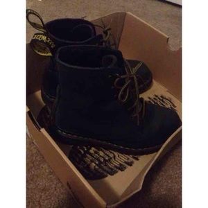 Luana Dr. Martens Updated Pics (: