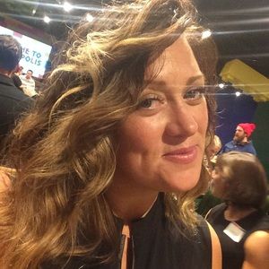 Meet your Posher, Lacey