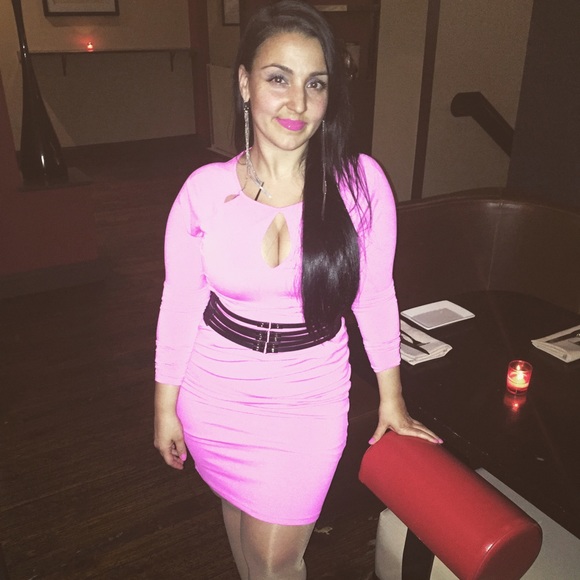 Hello Poshers, Welcome To My Closet! - Picture 4 of 4