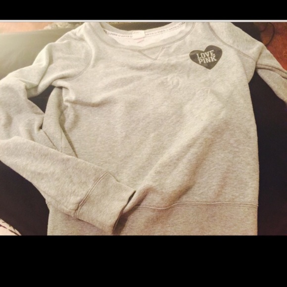 Gray love pink sweater - Picture 2 of 2