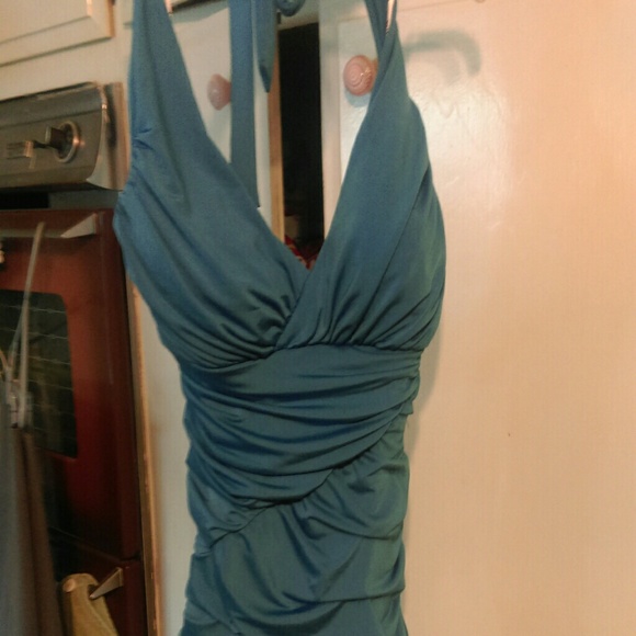 XOXO Dresses & Skirts - NEW XOXO JR'S TURQUOISE HALTER DRESS