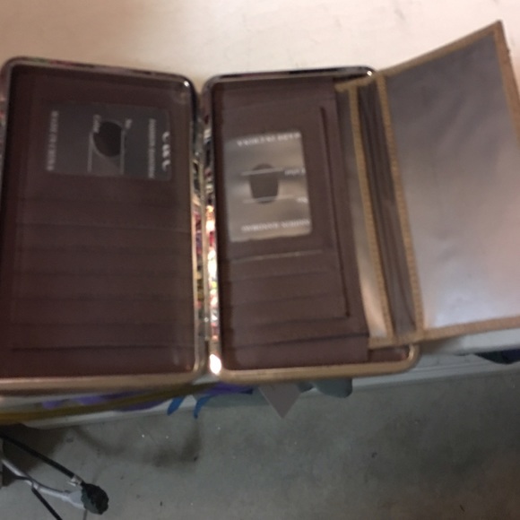 Brand new brown leather wallet - Picture 2 of 4