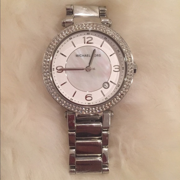 🎉 1-Day Sale 🎉 Silver Michael Kors Watch