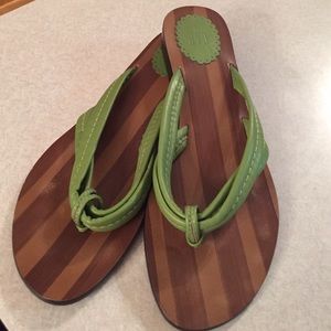 Cute Gap Flip flop Sandels
