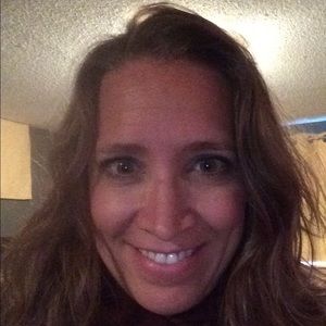 Meet your Posher, Heidi