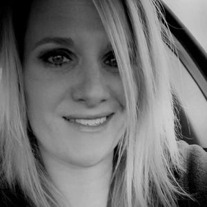 Meet your Posher, Kandi