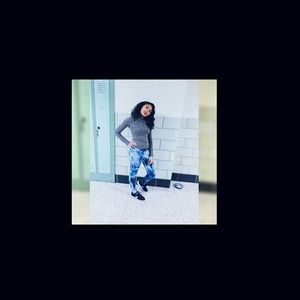 Meet your Posher, Lidia