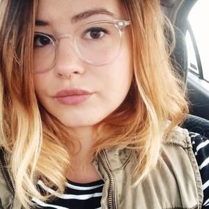 Meet your Posher, Sabrina