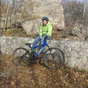 Meet your Posher, Holly