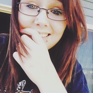 Meet your Posher, Ashlee