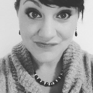 Meet your Posher, Alicia