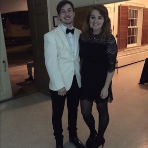 Meet your Posher, Hailey