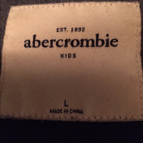 Sweater - Picture 3 of 3