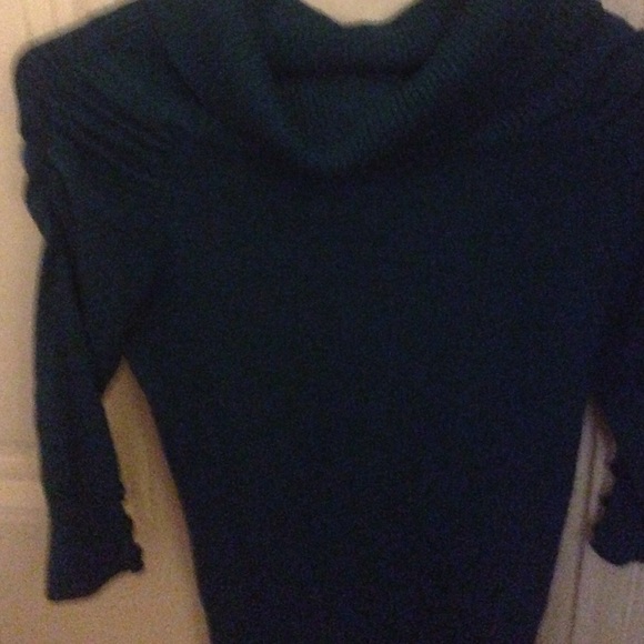 No boundaries turtle neck green