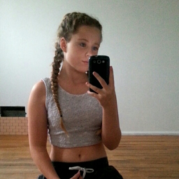 Meet your Posher, Ciera