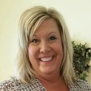 Meet your Posher, Laurabeth