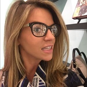 Meet your Posher, Kristin