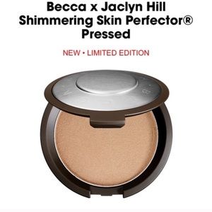 Becca limited edition Champagne Pop highlighter