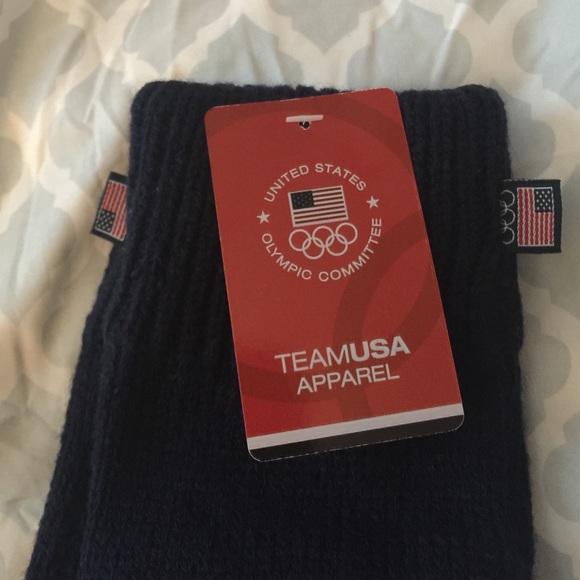 Team USA Olympic mittens - Picture 3 of 6