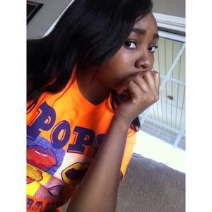 Meet your Posher, Amber