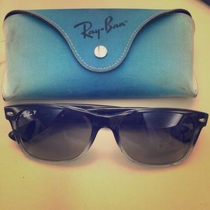 Blue wayfarer polarized Ray Bans