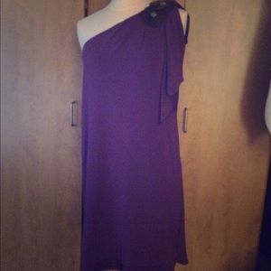 Vera Wang Lavendar Label dress