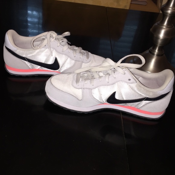 Nike Casual Shoes