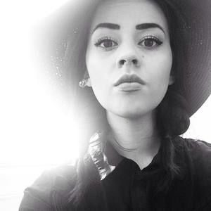 Meet your Posher, Annelise