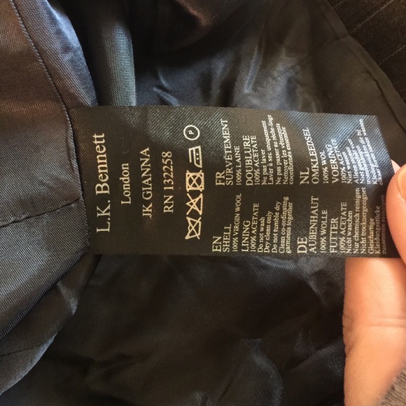 🎉 Sale!🎉NEW Wool Blazer from LK Bennett! - Picture 3 of 4