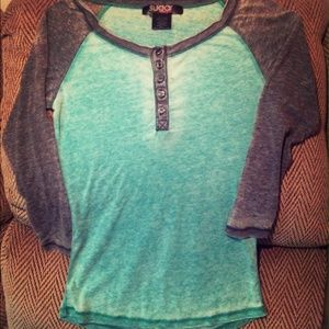 Distressed lightweight shirt