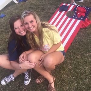 Meet your Posher, Brittney