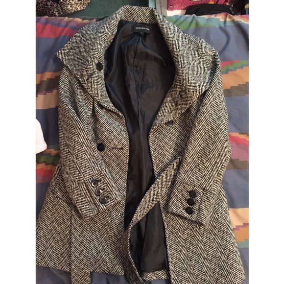 Black/White Fall/Winter Jacket