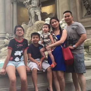 Meet your Posher, Lina