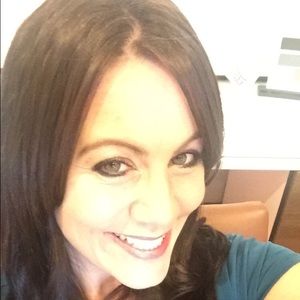 Meet your Posher, Jeana