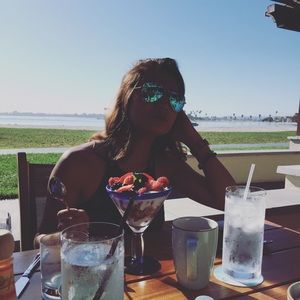 Meet your Posher, Nathalie