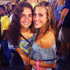 Meet your Posher, Abby