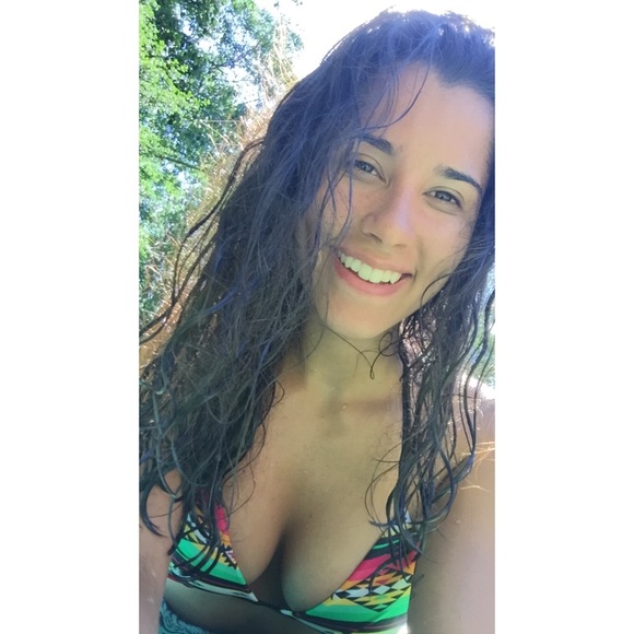 Meet your Posher, Brienna - Picture 1 of 1