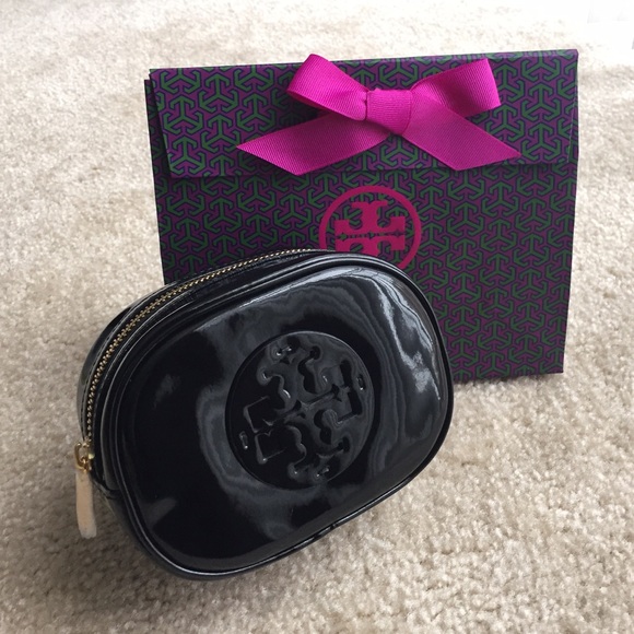 (SOLD) Tory Burch black patent cosmetic case - Picture 2 of 2