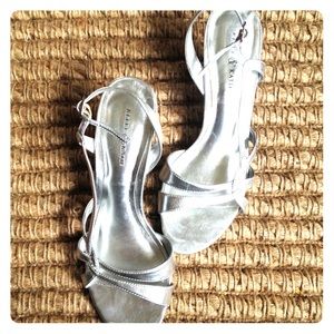 SALE Kelly and Katie heels