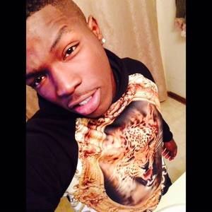 Meet your Posher, Bee