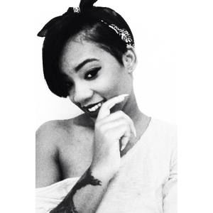 Meet your Posher, Jasmin