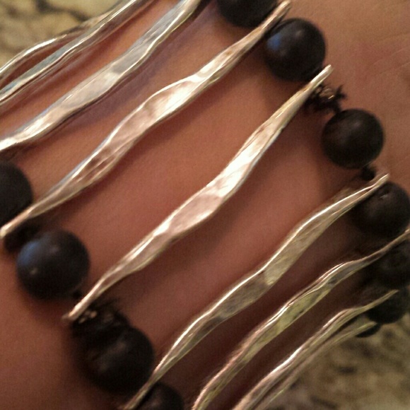 Cuff bracelet - Picture 3 of 3