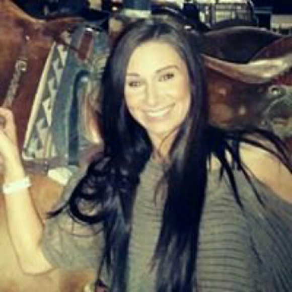 Meet your Posher, Natasha