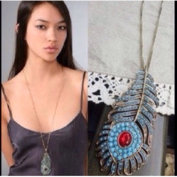 Jewelry - Peacock Necklace✨9 available✨