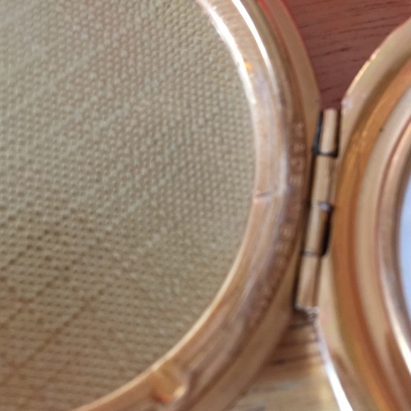 Vintage compact - Picture 3 of 4