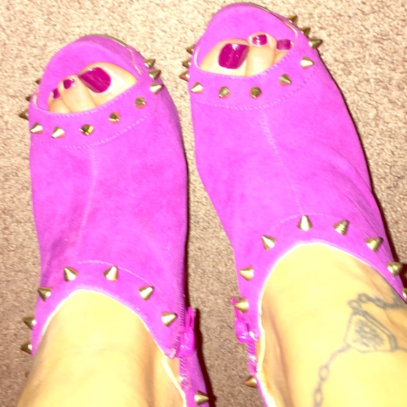 Bright Pink Studded Platform Heels