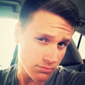 Meet your Posher, Buddy