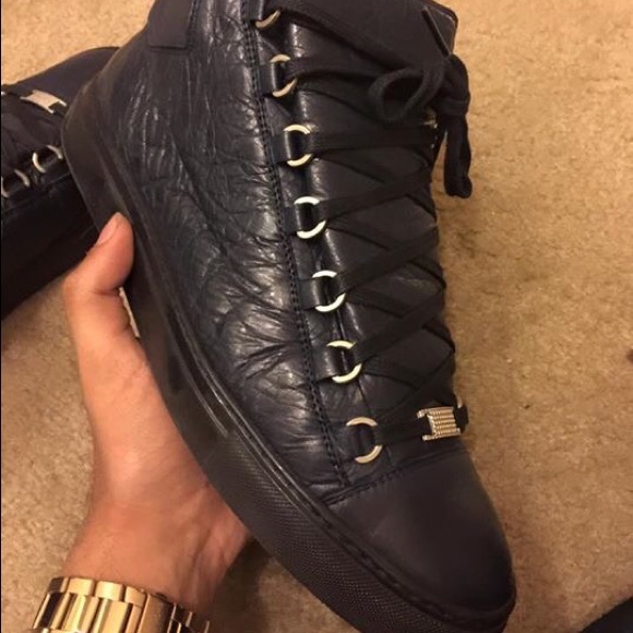 Navy balenciaga sz 42